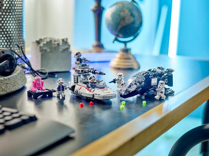 Produktbild LEGO Imperial Dropship vs. Rebel Scout Speeder (40755, LEGO Star Wars)