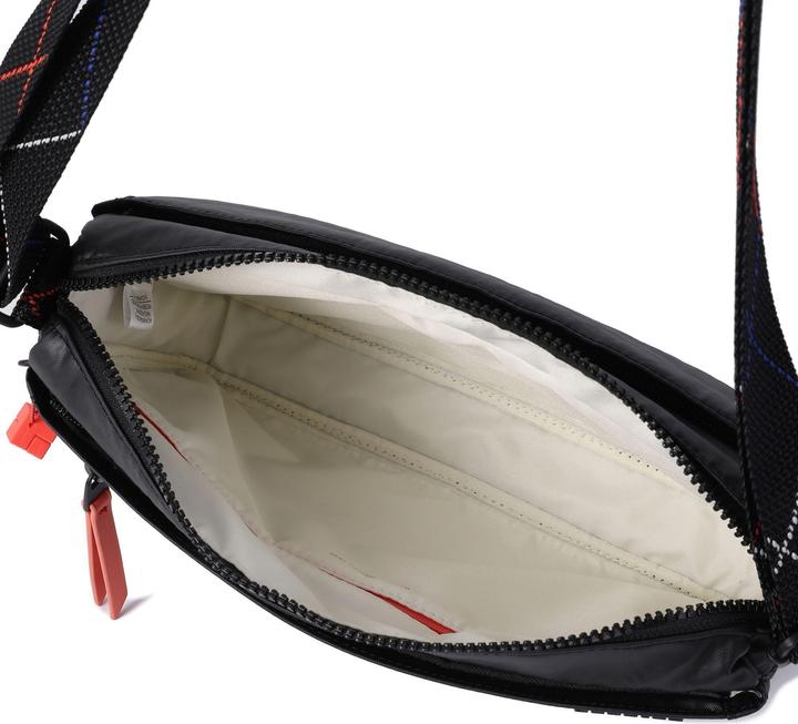 Produktbild Hedgren Inner City Eye M Umhängetasche RFID 29 cm