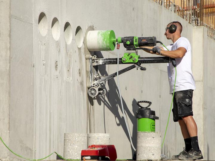 Immagine prodotto Eibenstock Unità di carotaggio diamantata DBE 352 42-352 mm 3000 W