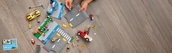 Image du produit LEGO City Rue commerçante avec magasins 60306 (60306, LEGO City)