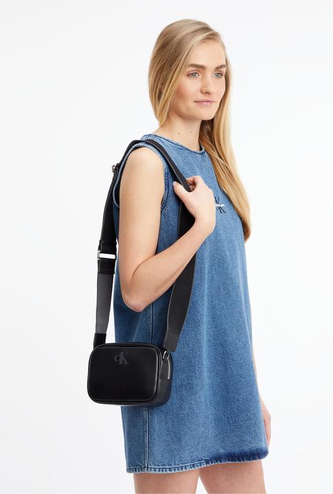 Produktbild Calvin Klein CKJ Sleek Camera Bag 18 Solid Black