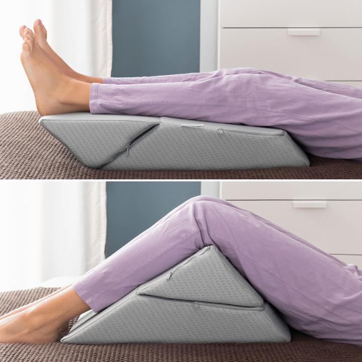 Image du produit Angela Bruderer Coussin de lecture triangulaire (60 x 40 cm)
