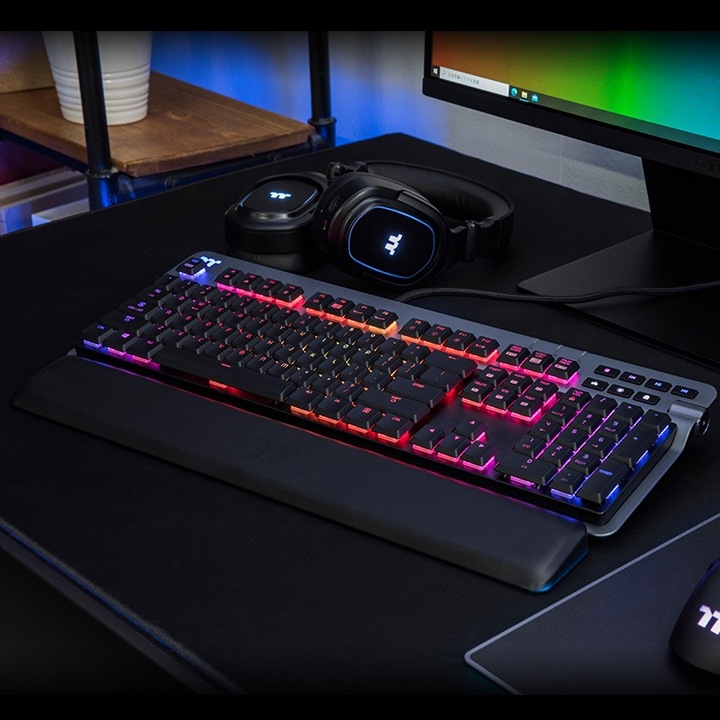 Actual product image Thermaltake tt argent k6 rgb kb6 cherry rd (DE, Cable)