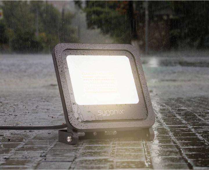 Actual product image Sygonix SY-4782322 LED outdoor floodlight EEK: F (A - G) 45 W Neutral white, Warm white (1650 lm, IP65)