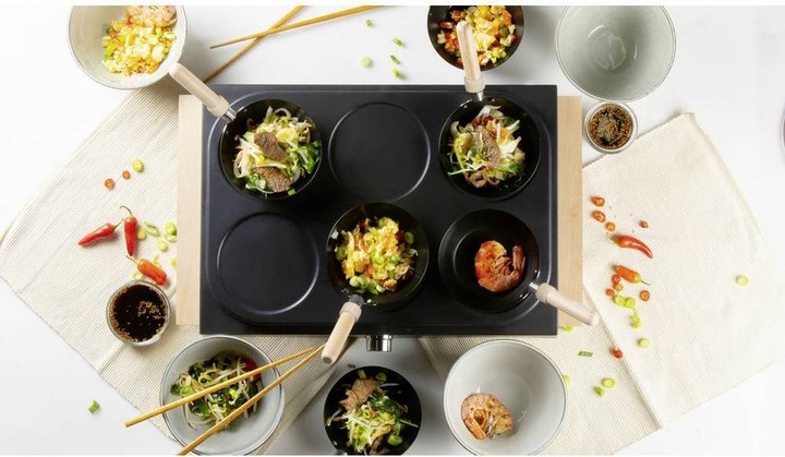 Actual product image Domo Pancake Plates
