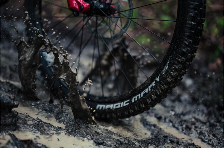 Actual product image Schwalbe Magic Mary (27.5 x 2.40, 62-584)