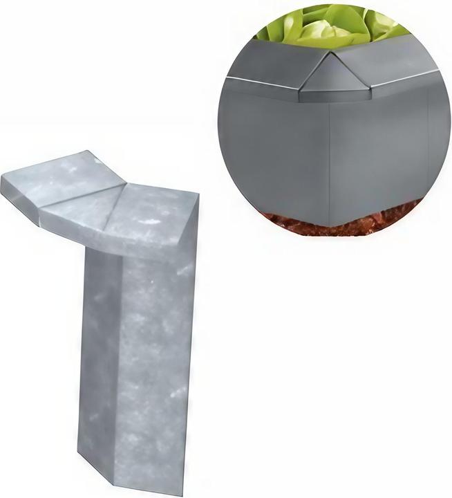 Actual product image Green Split Outside corner for snail fence 135 degrees