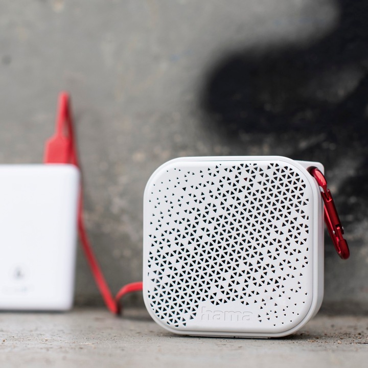 Actual product image Hama Pocket 3.0 (14 h, Rechargeable battery operated)