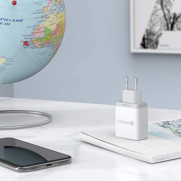 Actual product image Ugreen CD122 (18 W)