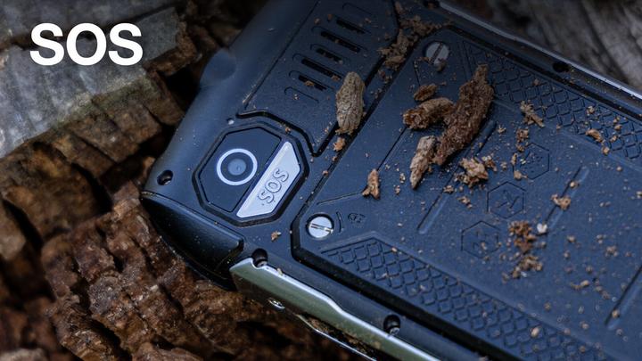 Produktbild Evolveo StrongPhone H1, 2,8" vodotěsný odolný/2xSIM/2px/micro SDHC/5000mAh/černá-stříbrná (2.80", 2 Mpx)