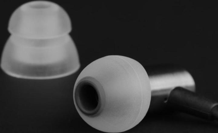 Actual product image RHA S500u (No noise cancellation, Cable)