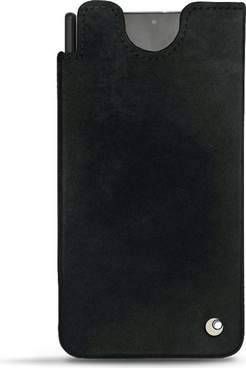 Dark vintage ( Pantone #050505 )