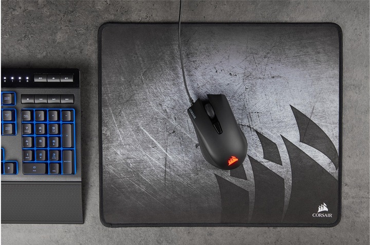 Produktbild Corsair Harpoon RGB Pro (Kabelgebunden)