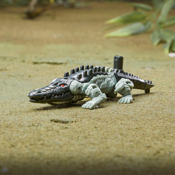 Actual product image Hasbro Robot-weapon, 7.5 cm