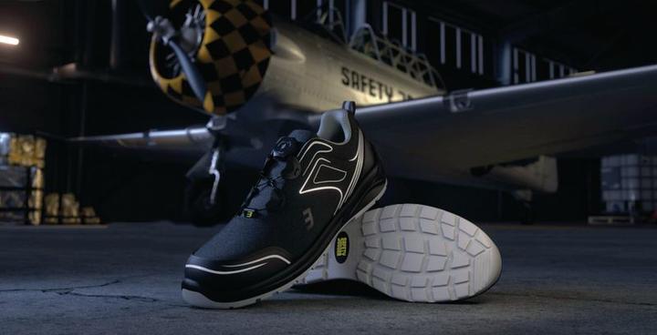 Actual product image Safety Jogger Cador Low TLS (S3, 43)