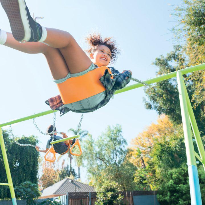 Actual product image Intex Four Feature Swing Set (Color) Measurement: 467cmX254cmX211cm, Item Number 44130