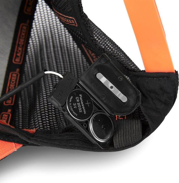 Actual product image Black & Decker Cap for adults with LED