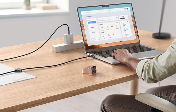Image du produit Mcdodo 2 en 1 Set USB-C vers USB-C Câble de charge & chargeur sans fil pour Apple Watch (1.50 m, USB 3.2 Gen 1, 60 W)