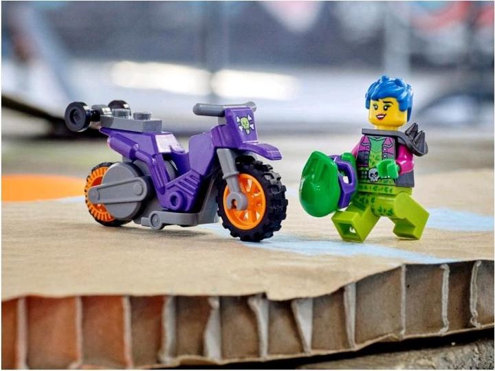 Actual product image LEGO Wheelie stunt bike (60296, LEGO City)
