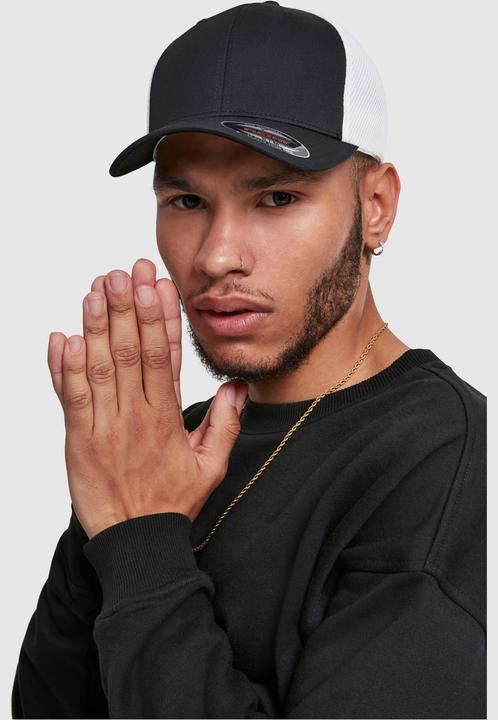 Actual product image Flexfit Ultrafibre & Airmesh 2-Tone (S, M)