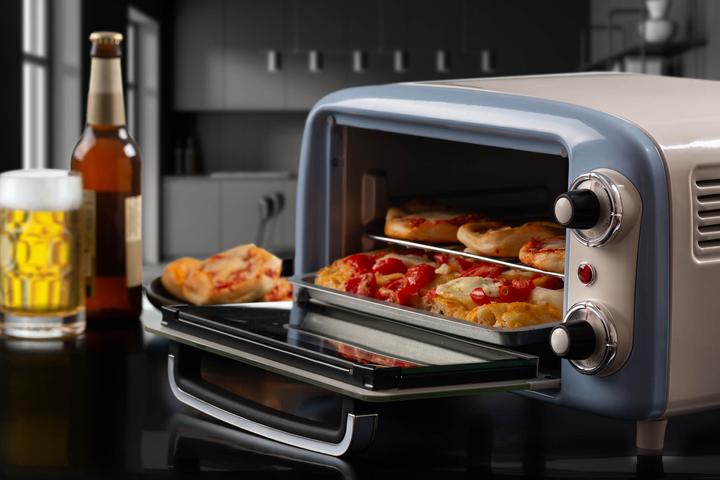 Actual product image Ariete Vintage Blue mini oven (white/light blue, 800 watts, 10 litres)
