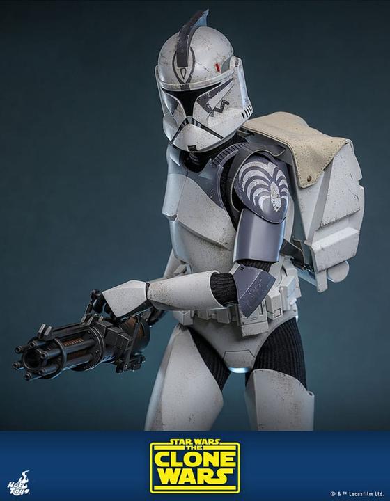 Actual product image Hot Toys Star Wars The Clone Wars Actionfigur 1/6 104th Battalion Wolfpack Clone Trooper Deluxe Version 30 cm