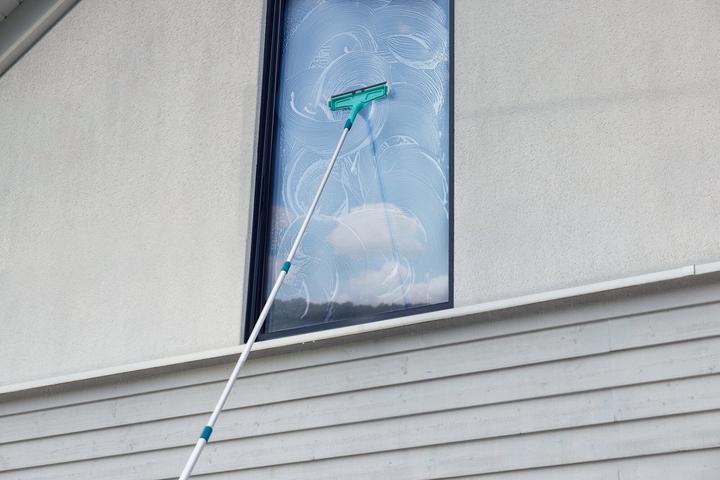 Produktbild Leifheit Teleskopstiel Aluminium 400 cm (1 Stk.)