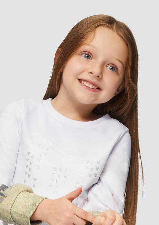 Actual product image S.Oliver Sweatshirt Gemustertes Sweatshirt mit Glitzer-Herzchen (92)