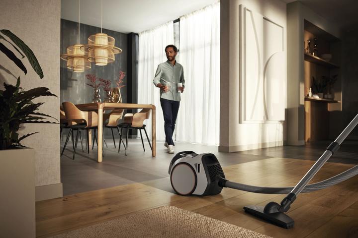 Actual product image Miele Boost CX 1 125 Gala Edition