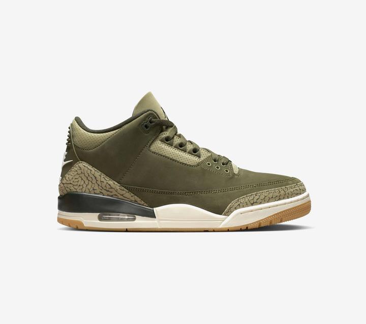 Produktbild Nike Air Jordan 3 Retro (40)