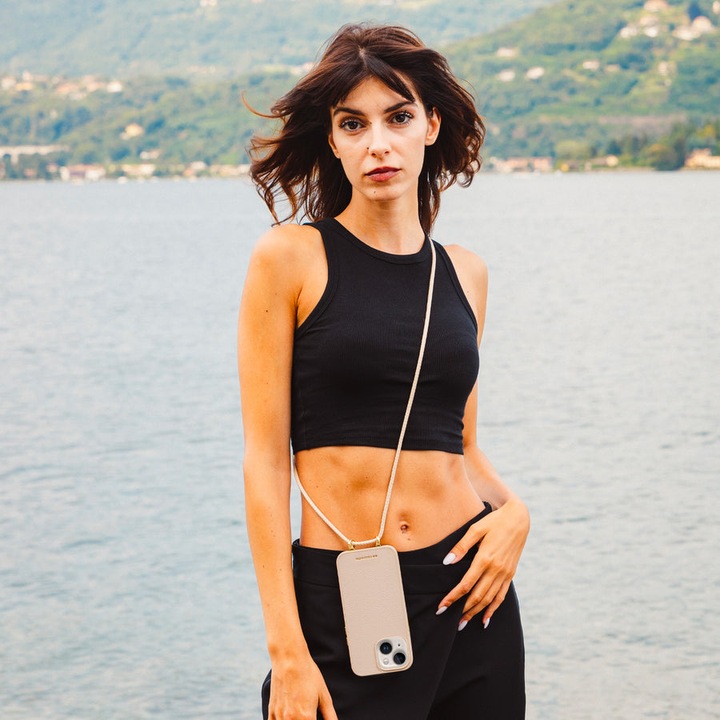 Actual product image Caseme Lola Case - iPhone 15 case with detachable lanyard (Apple iPhone 15)