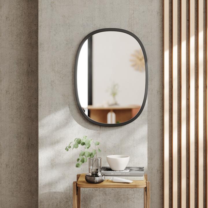 Actual product image Umbra Hub (46 x 61 cm)