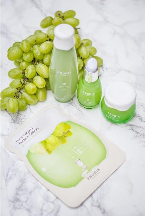 Produktbild Frudia Green Grape Pore Control Mask Sheet Mask 20Ml