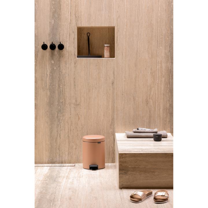 Actual product image Brabantia Kosmetikeimer NewIcon 5 l, Warm Copper (5 l)