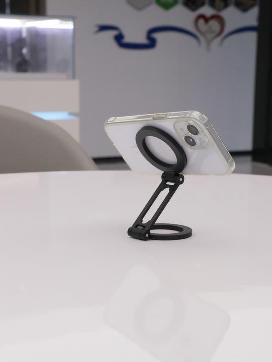 Image du produit Razer Foldable MagSafe-Compatible Phone Holder, black