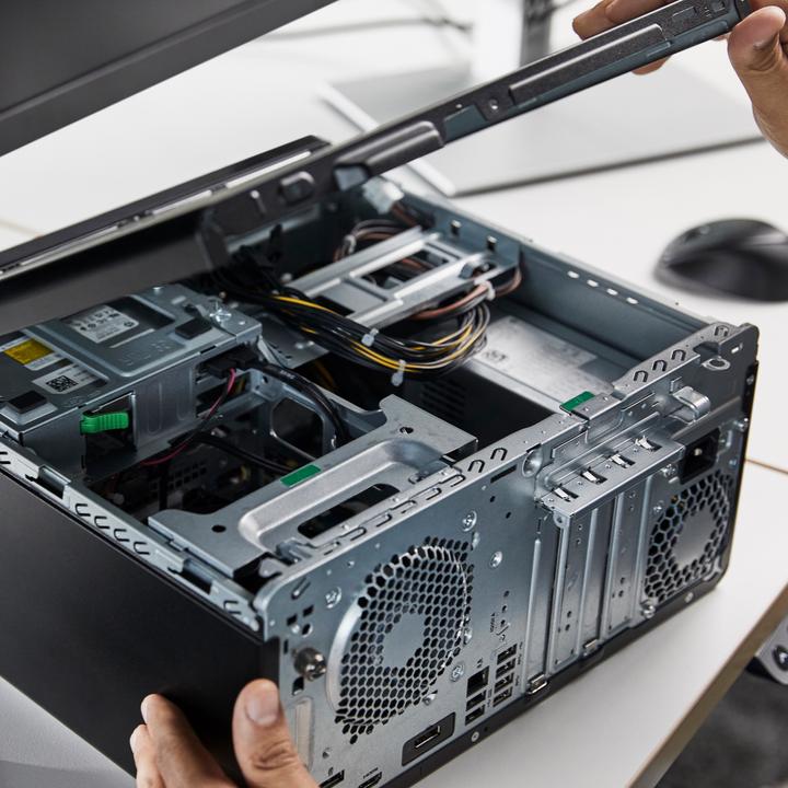 Produktbild HP Elite Tower 9, i7-14700,, SSD, RTX 4060, Keyb and Mouse incl, WiFi 6e + BT 5.3, Win 11 Pro (AP Read (Intel Core i7-14700, 32 GB, 1000 GB, GeForce RTX 4060)