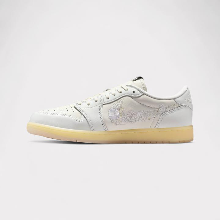 Image du produit Nike Air Jordan 1 Low OG (44)