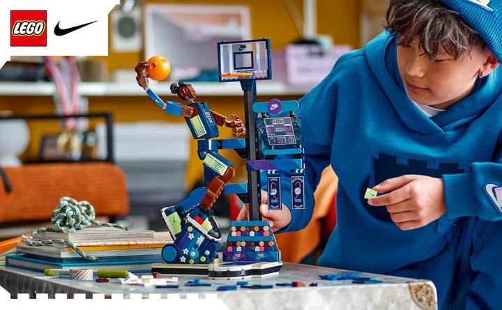 Actual product image LEGO Nike Slam Dunk
