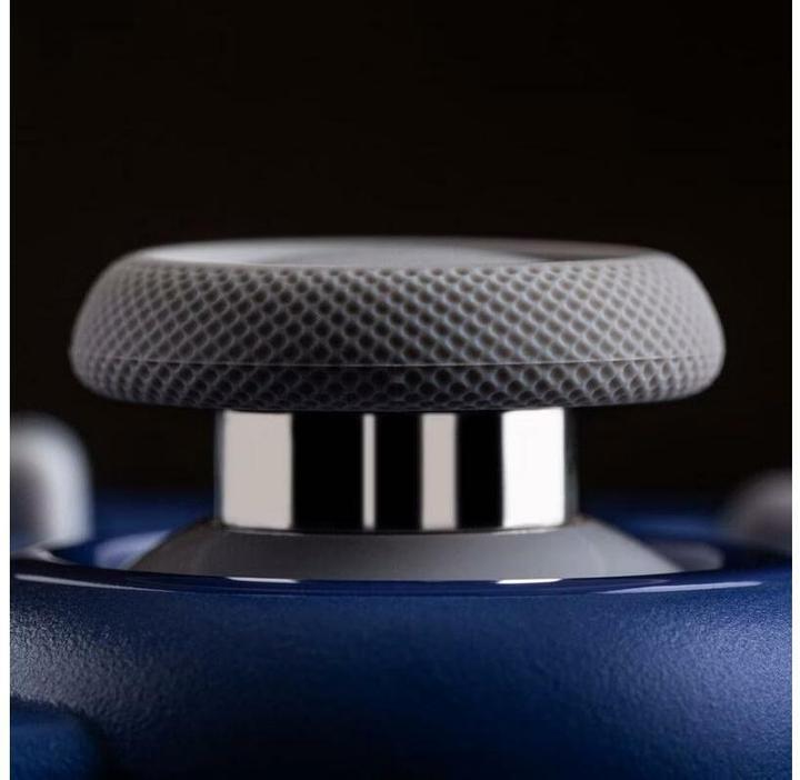 Actual product image 8bitdo Pro 3 Bluetooth (Android, iOS, Mac, PC, Switch, Switch 2)