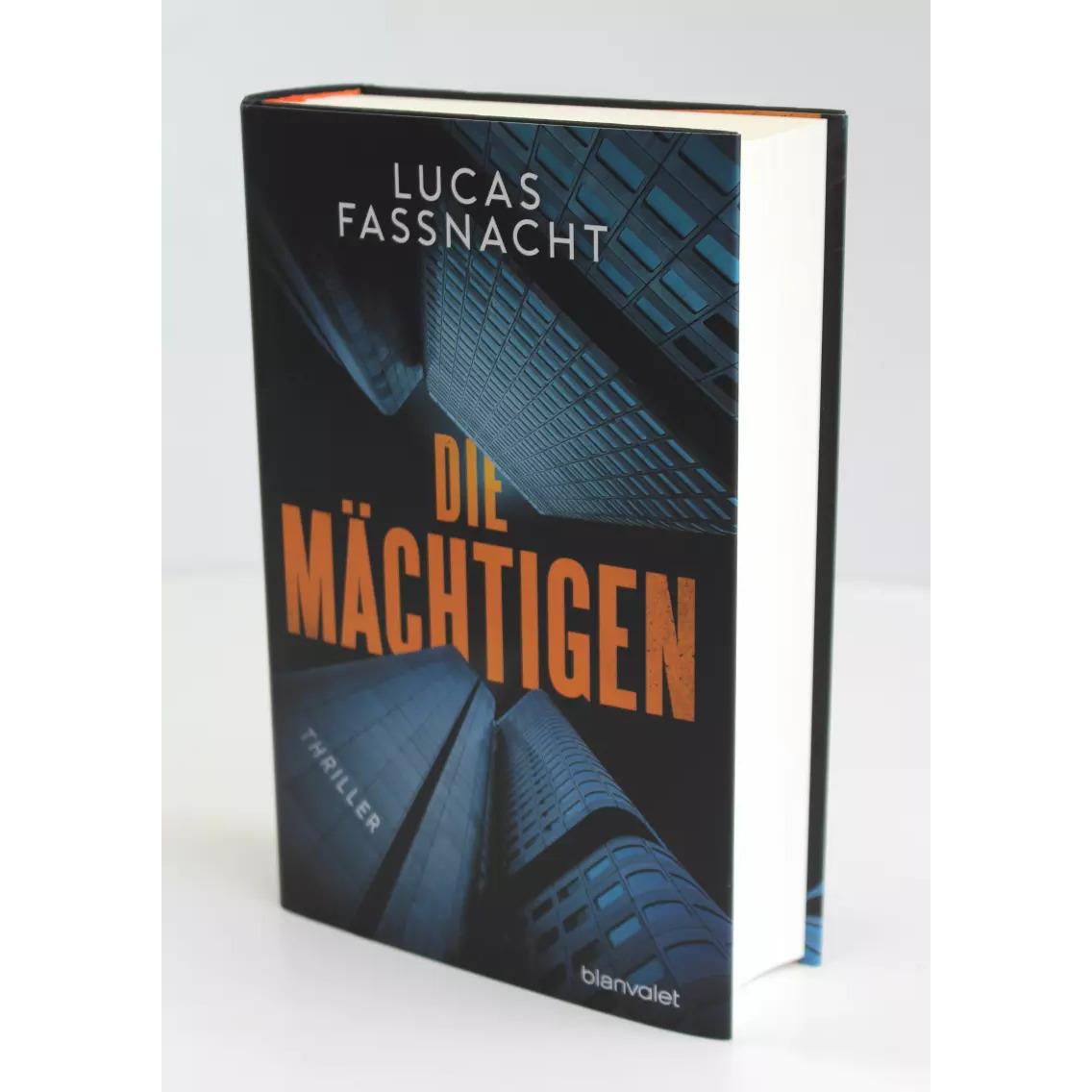 Thumbnail - Die Mächtigen, Belletristik von Lucas Fassnacht