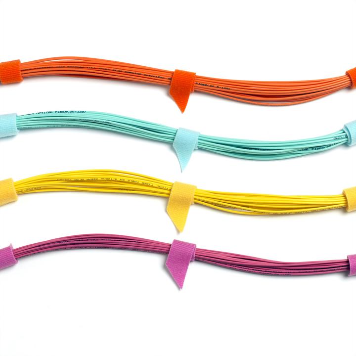 Immagine prodotto Velcro brand Fascetta professionale di marca (Fascette in plastica, Fascette in velcro, 330 mm, 25 pz.)