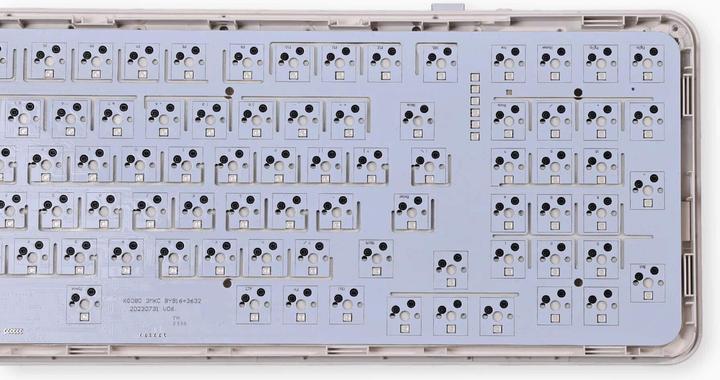 Actual product image Mchose K99 Wireless Mechanical Keyboard (US, Cable, Wireless)