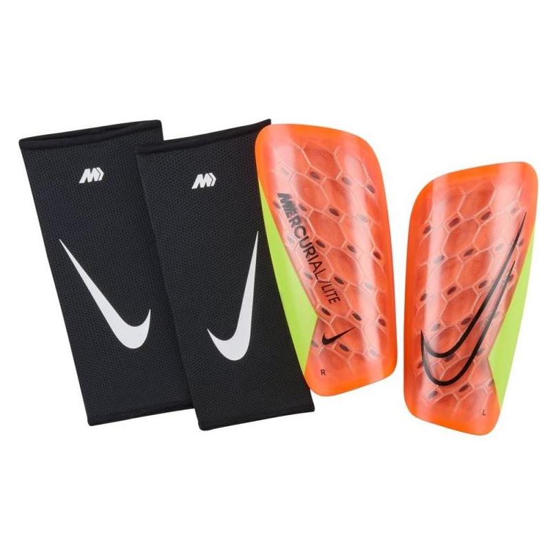 Nike, Schienbeinschoner