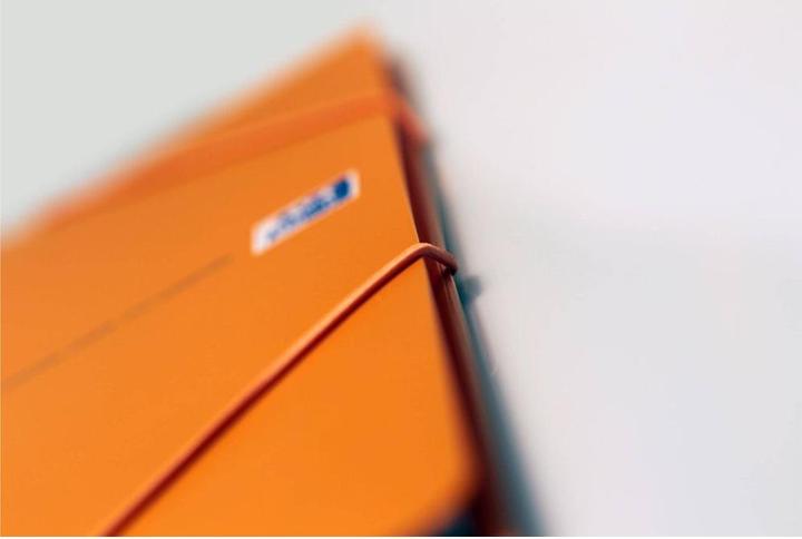 Actual product image Oxford Meetingbook (A4, Checked, Soft cover)