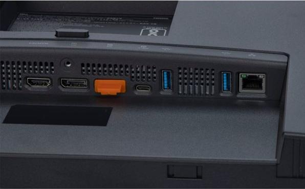 Actual product image Dell Pro 32 Plus P3225DE (2560 x 1440 pixels, 31.50")