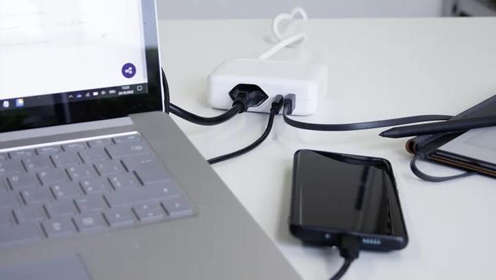 Produktbild Steffen Ladestation IQ (3 x, Typ 13, 1.50 m)