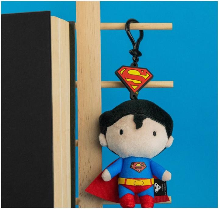 Actual product image Cinereplicas Keychain Plush - Superman CR2781