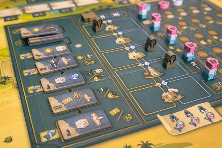 Actual product image Pegasus Men-Nefer (German, 1 - 4 Players)