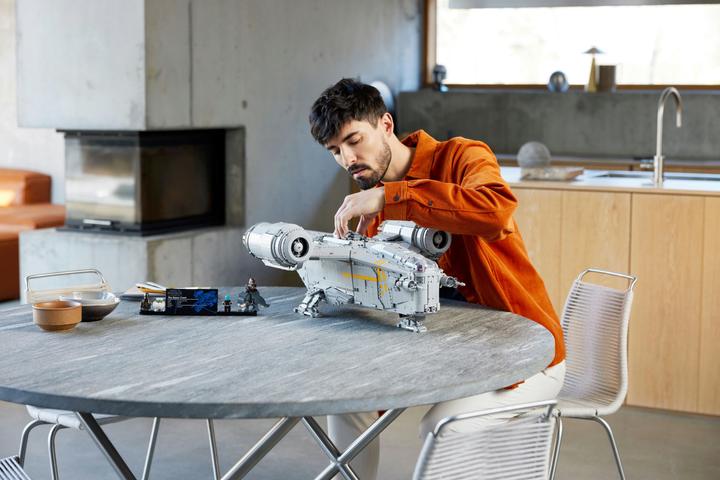 Immagine prodotto LEGO La cresta del rasoio (75331, Set LEGO rari)