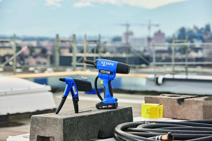 Image du produit Gesipa Outil de pose de rivets sans fil AccuBird®Pro 10 pièces 13000 N L-Boxx